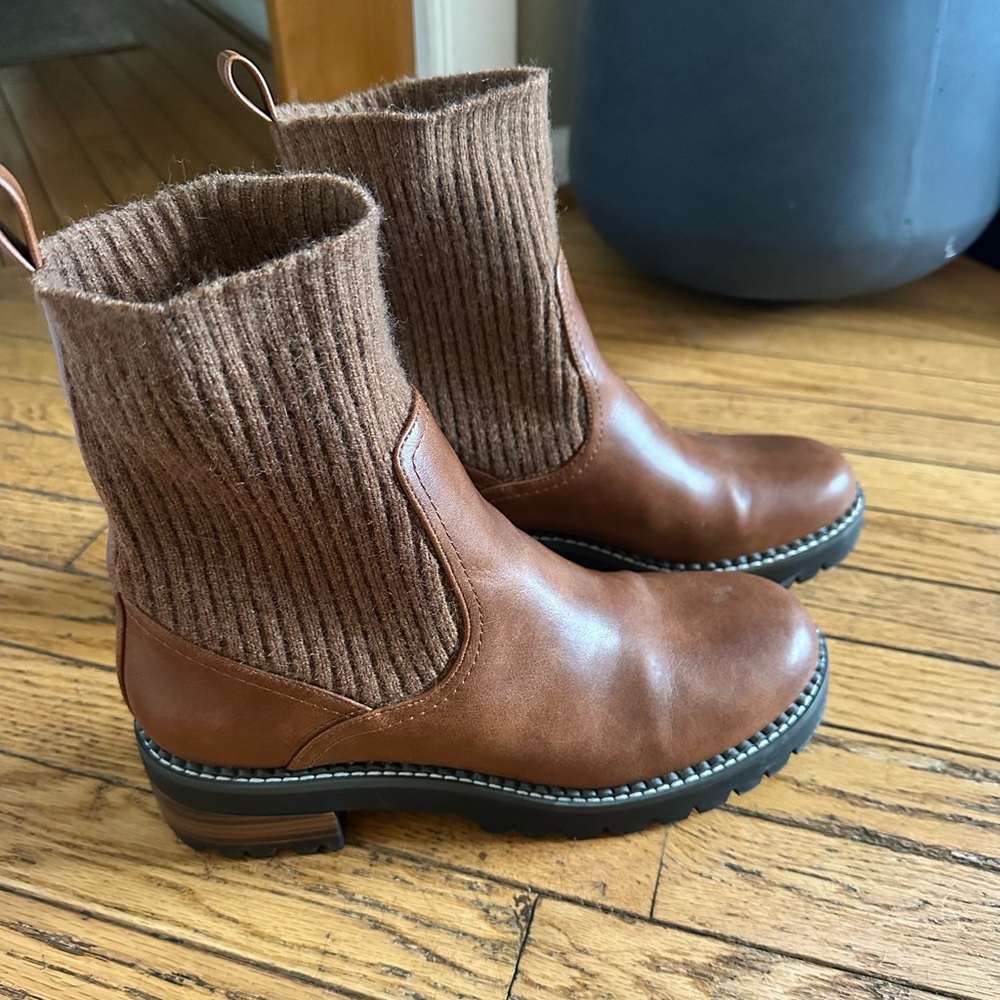 Brown Universal Thread Boots